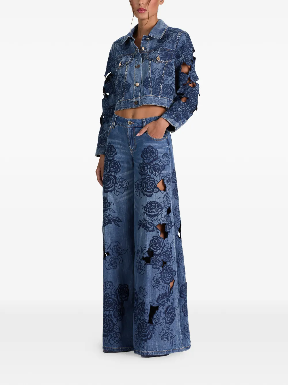  Alice + Olivia Vaqueros Con Bordado Floral - Azul 