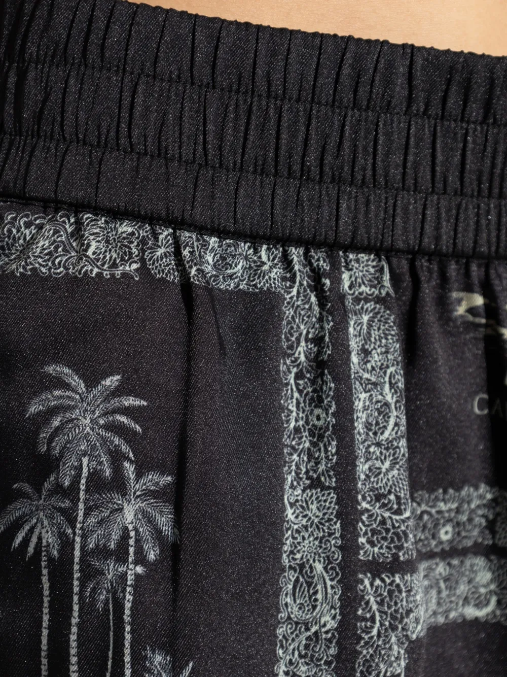 AllSaints Lettie elastische shorts met palmboomprint Zwart