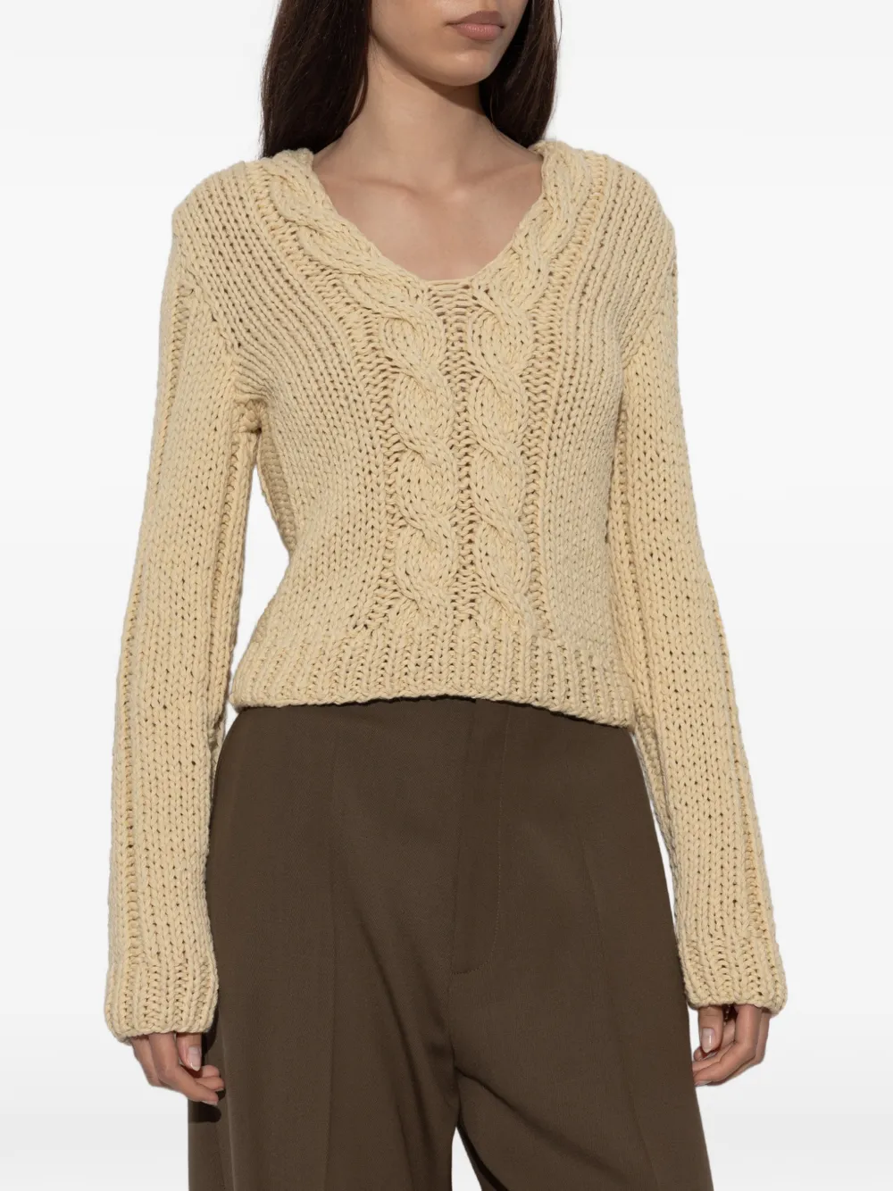 Jil Sander Kabelgebreide trui met V-hals Beige