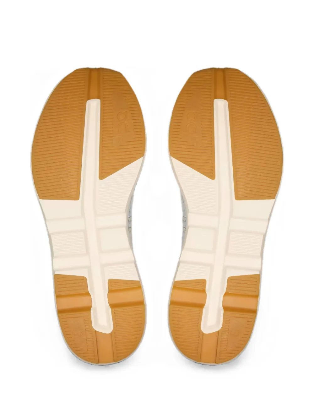 On x Zendaya and Law Roach Cloudtilt Mo sneakers Beige