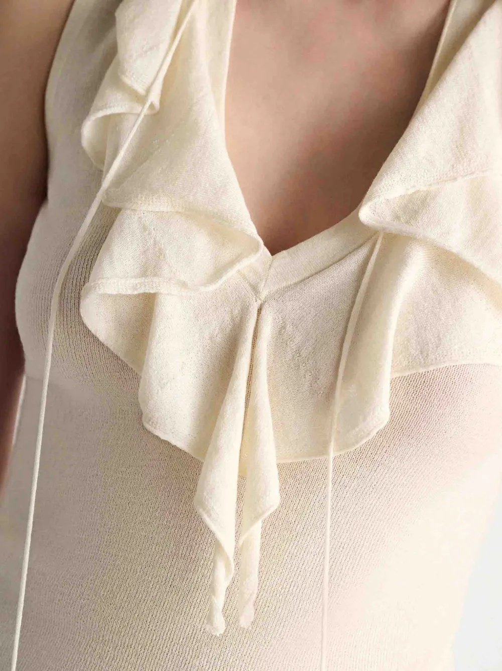 Dorothee Schumacher Refined Essentials top met ruches en kwastje Wit