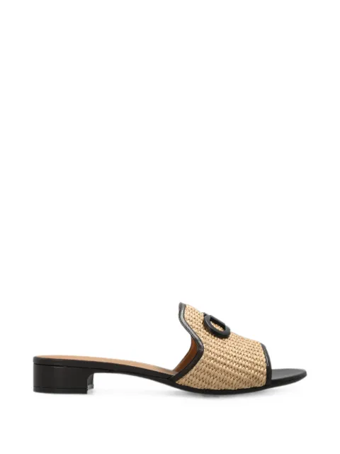 Gancini-ornament sandals