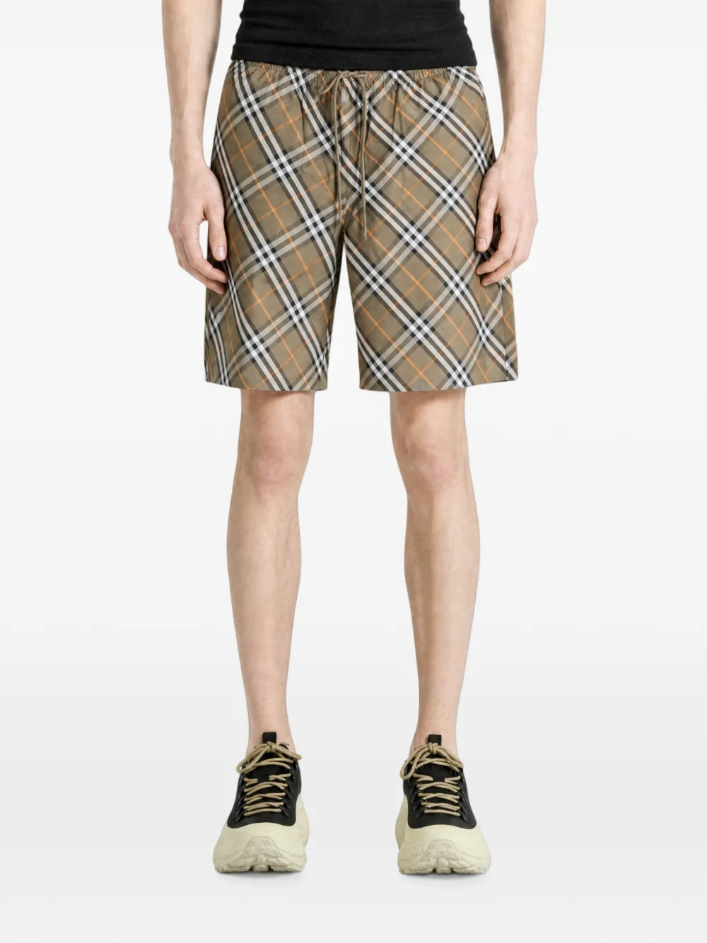 Burberry Geruite shorts met trekkoord Beige