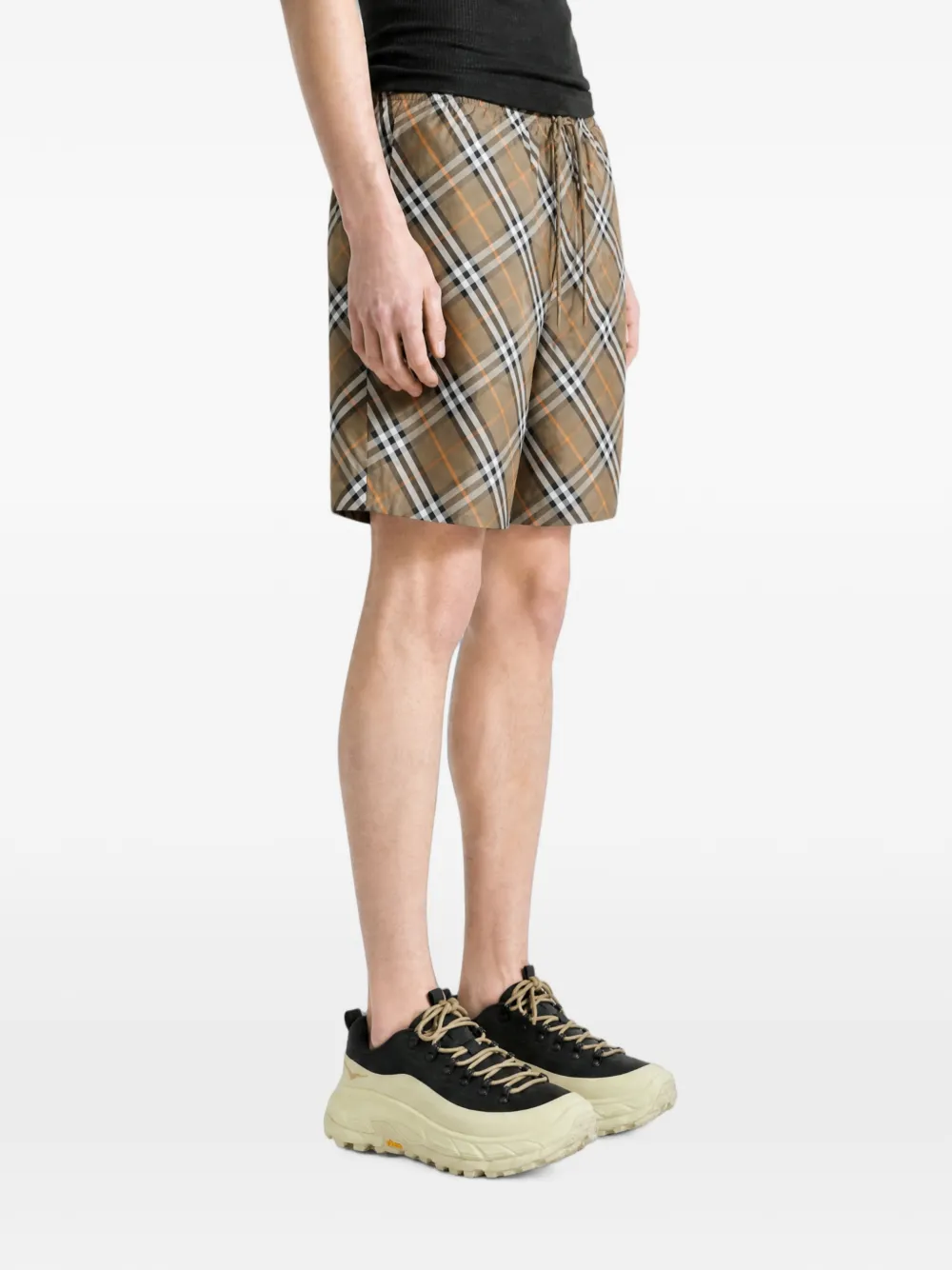 Burberry Geruite shorts met trekkoord Beige