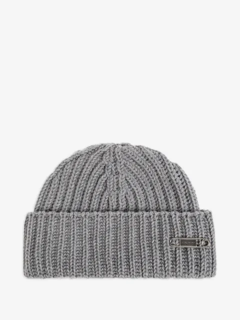 Givenchy gorro tejido de canalé con imperdible