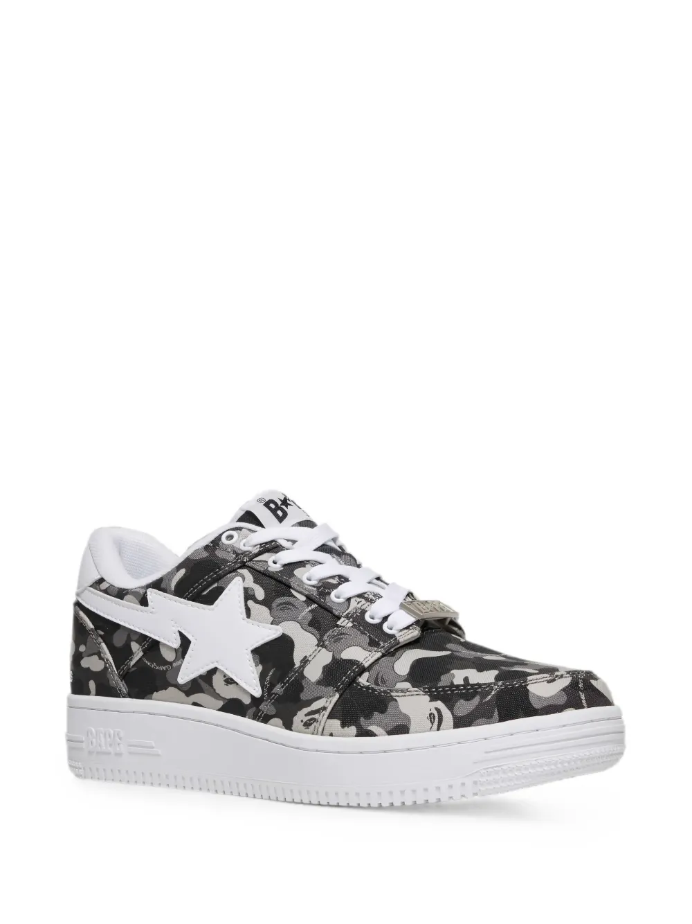 A BATHING APE x Comme des Garçons camouflage-print sneakers Grijs
