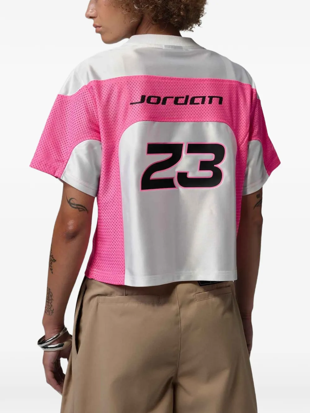 Nike T-shirt met mesh en logoprint Wit