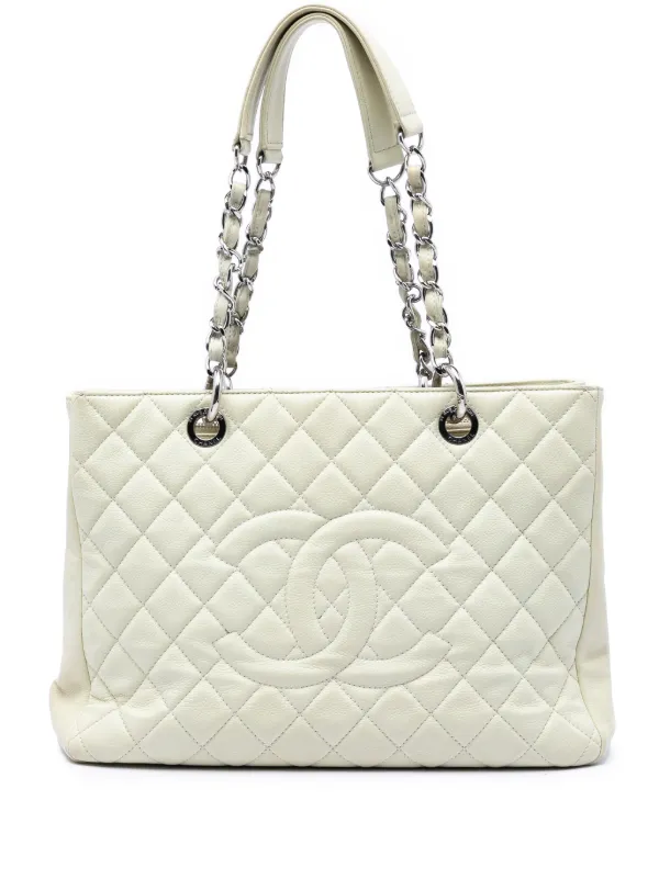 Chanel Pre-owned 2010-2011 Caviar Grand Shopping Tote Bag in White