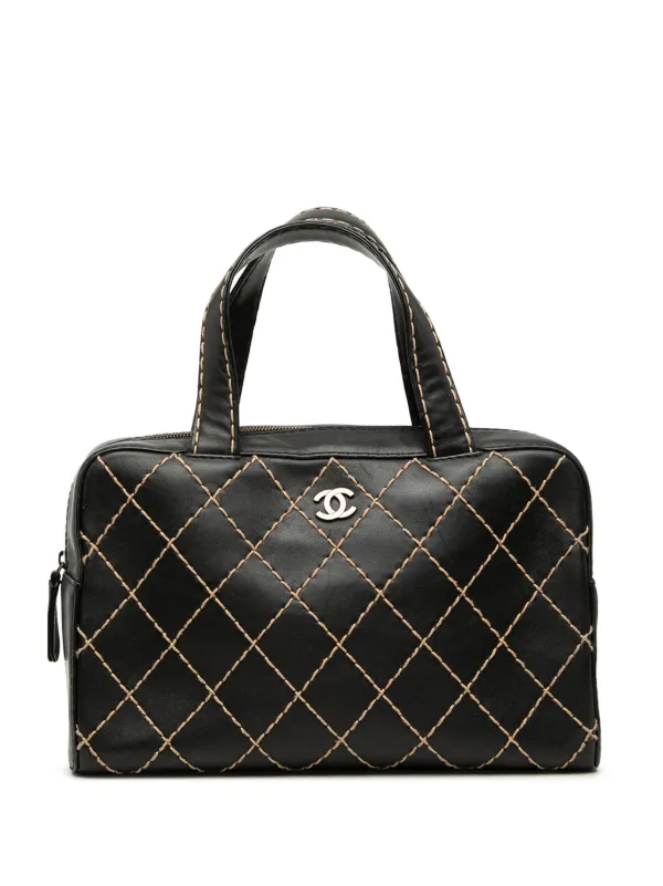 Chanel Pre-owned 2000-2002 CC Lambskin Wild Stitch Handbag in Black