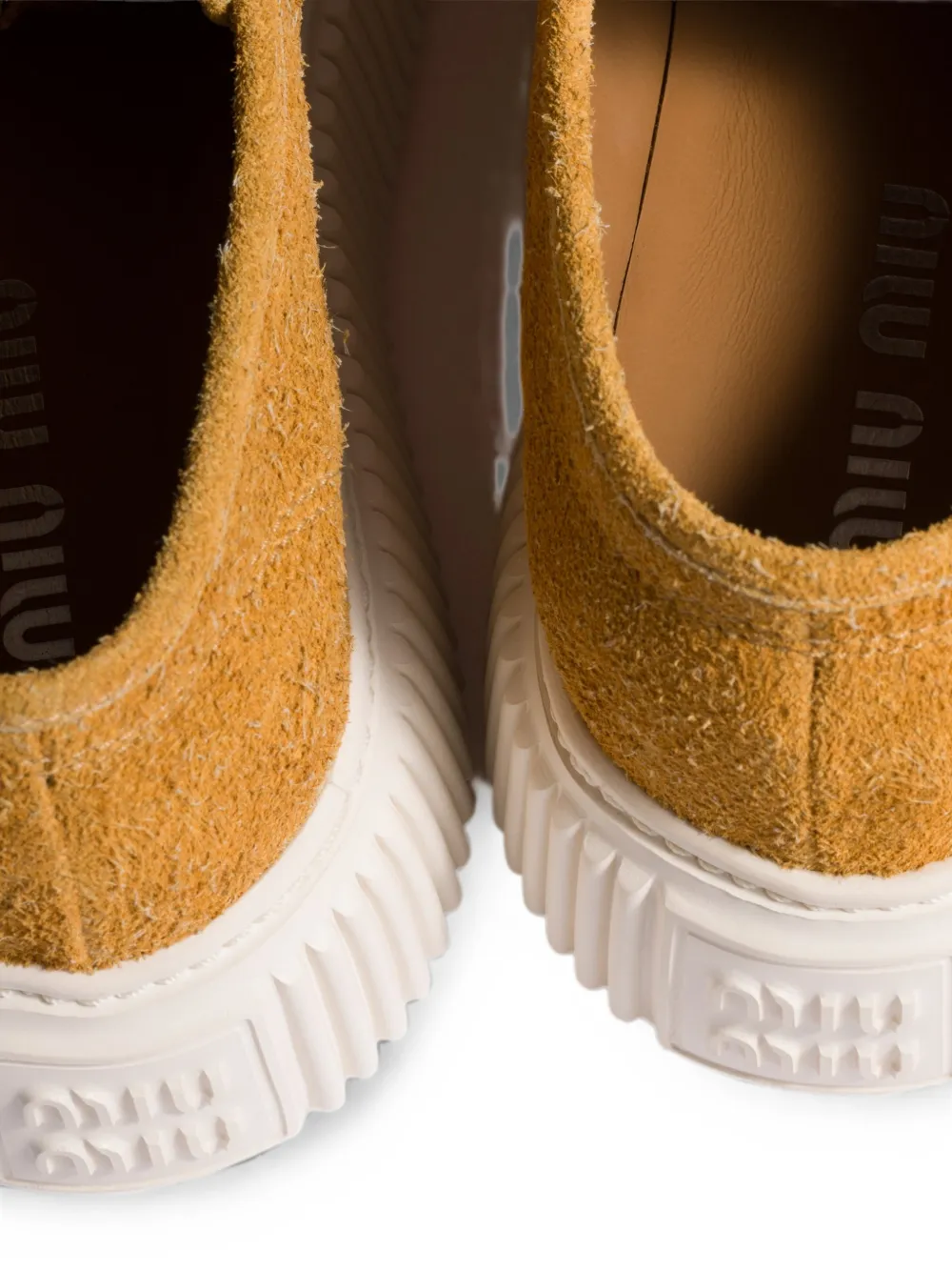 Miu Suède sneakers Beige