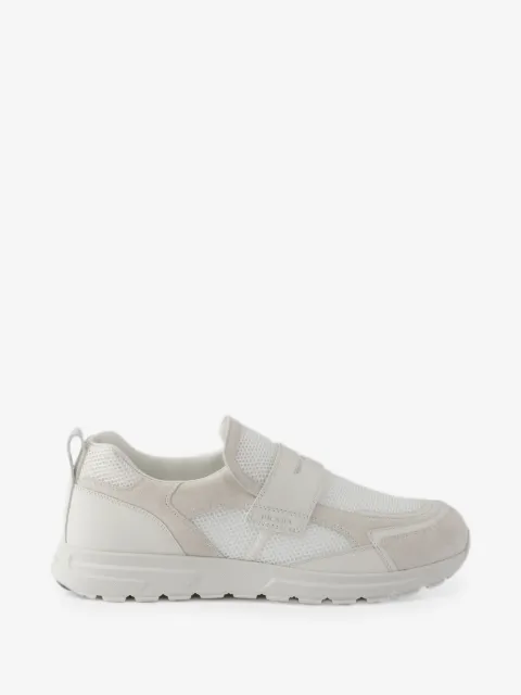 Prada Prax Loafer aus Mesh und Leder