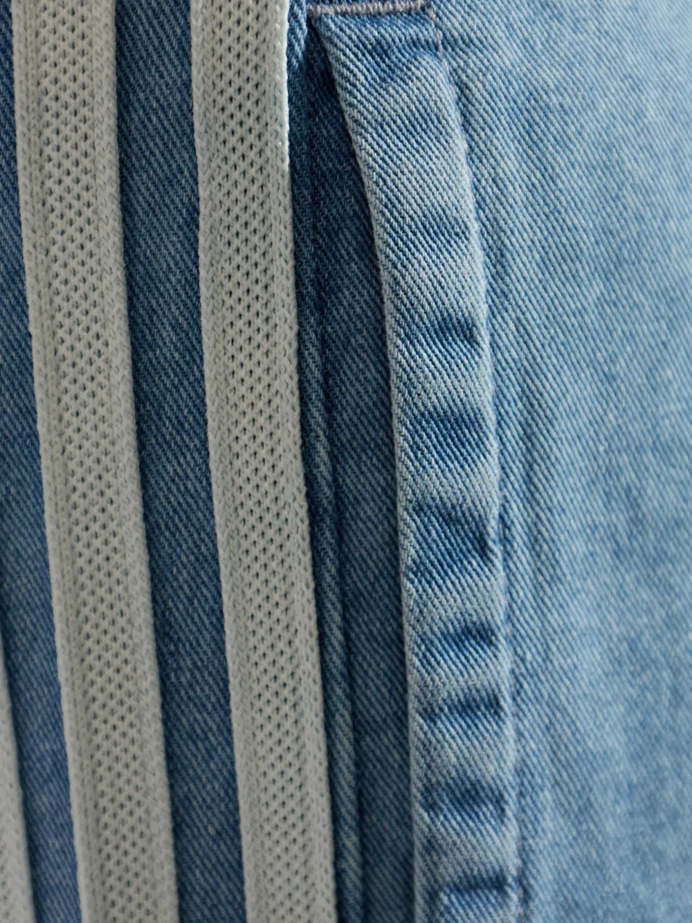 adidas Spijkershorts met zijstreep Blauw