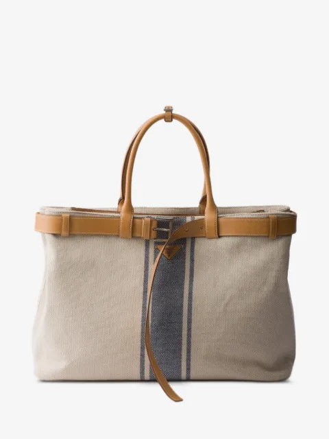 Prada Tasche aus Canvas und Leder mit Schnalle