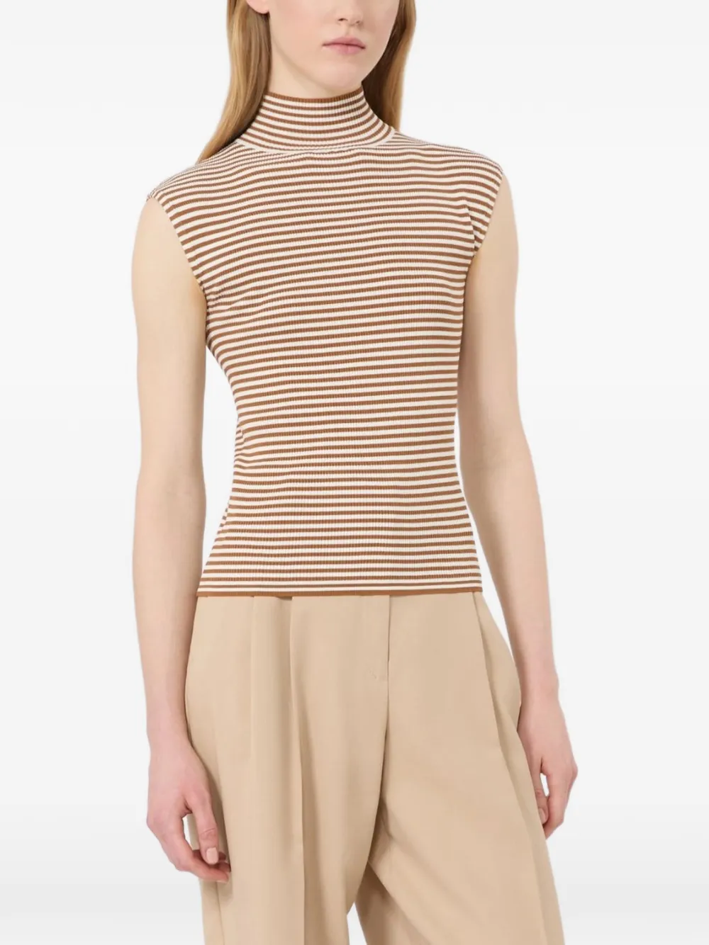 Max Mara Mouwloze viscose crêpe trui met polokraag Beige
