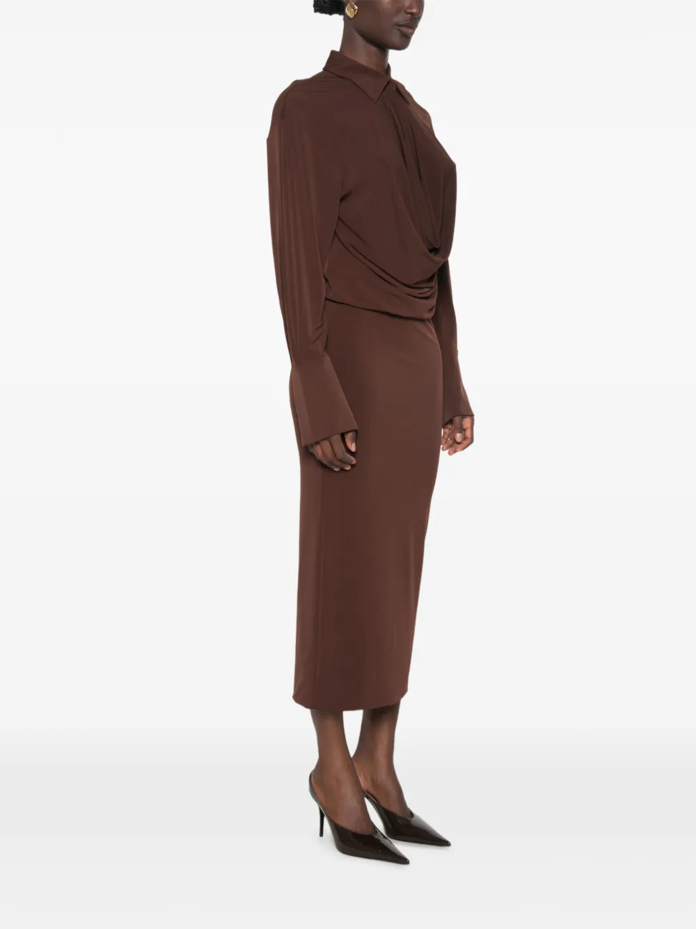 THE ANDAMANE Lilia maxi-jurk met lange mouwen Bruin