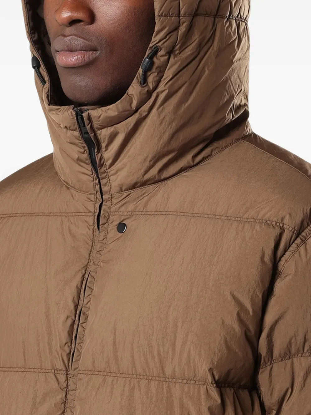 Stone Island 4100037 Reps NY windbestendig donsjack met anti-drop Bruin