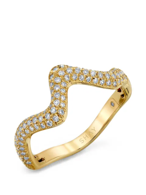 SHAY Wave diamond ring