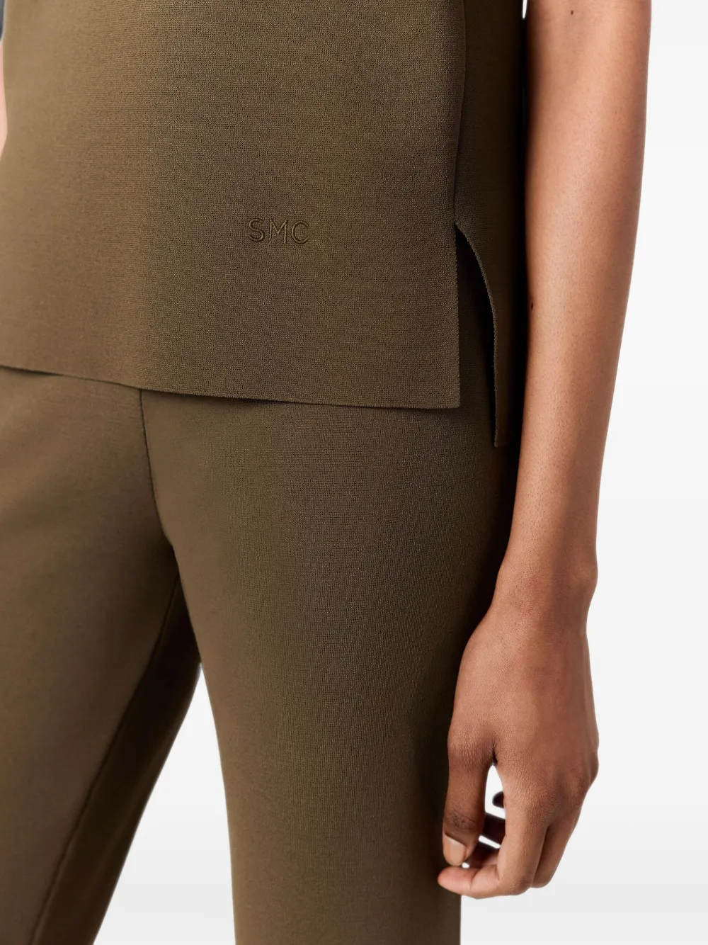 Stella McCartney SMC T-shirt met borduurwerk en zijsplit Bruin