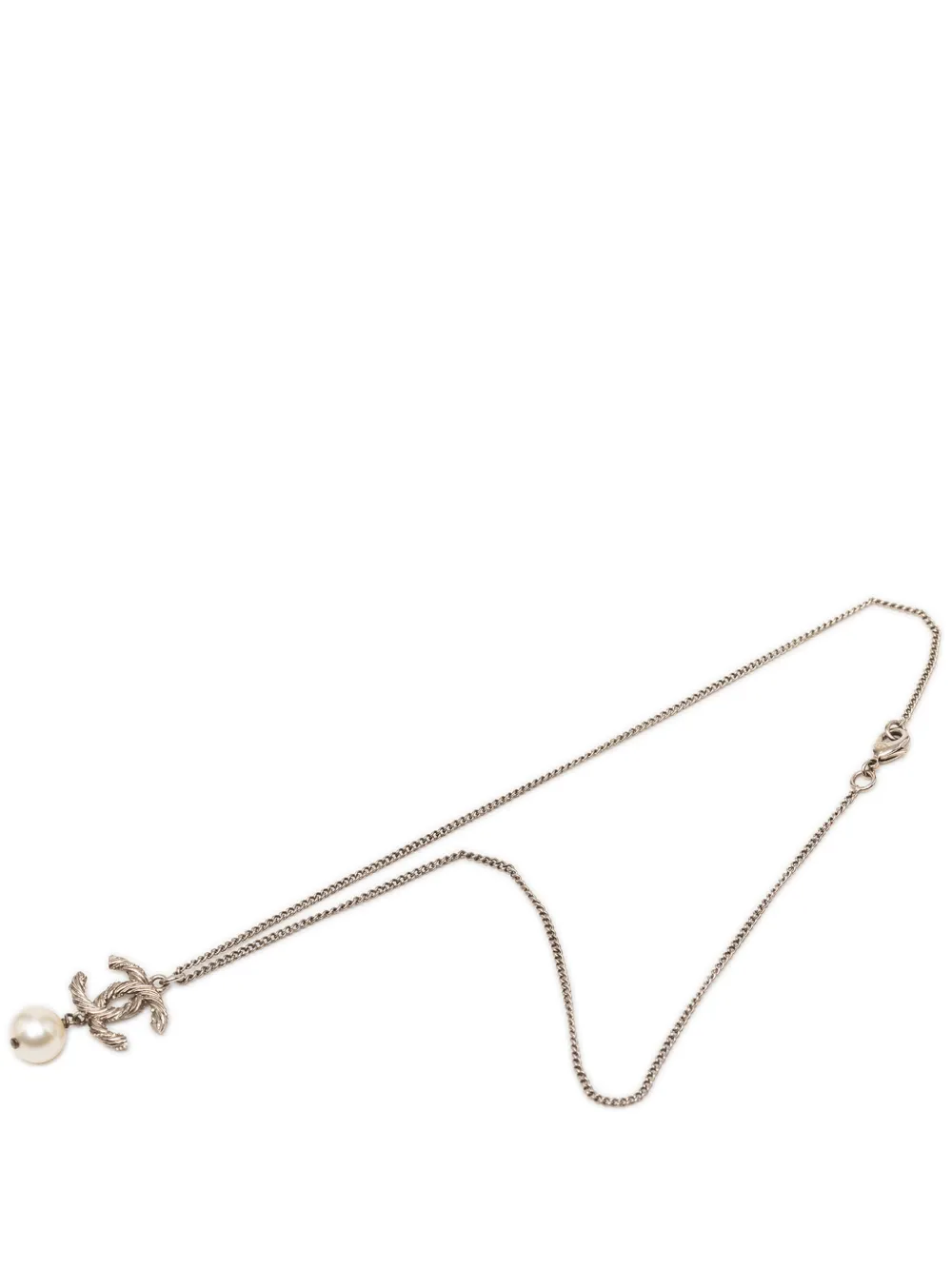 CHANEL Pre-Owned 2014 CC Brass Strass and Faux Pearl Twist Pendant Necklace costume necklace - Bianco