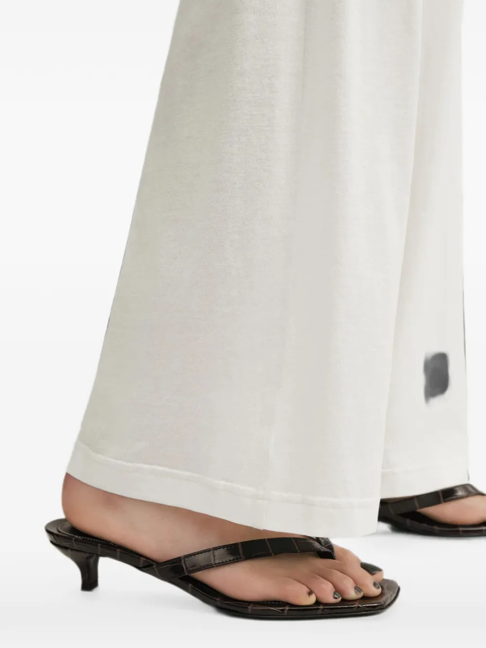 TOTEME croc-effect kitten-heel sandals Bruin