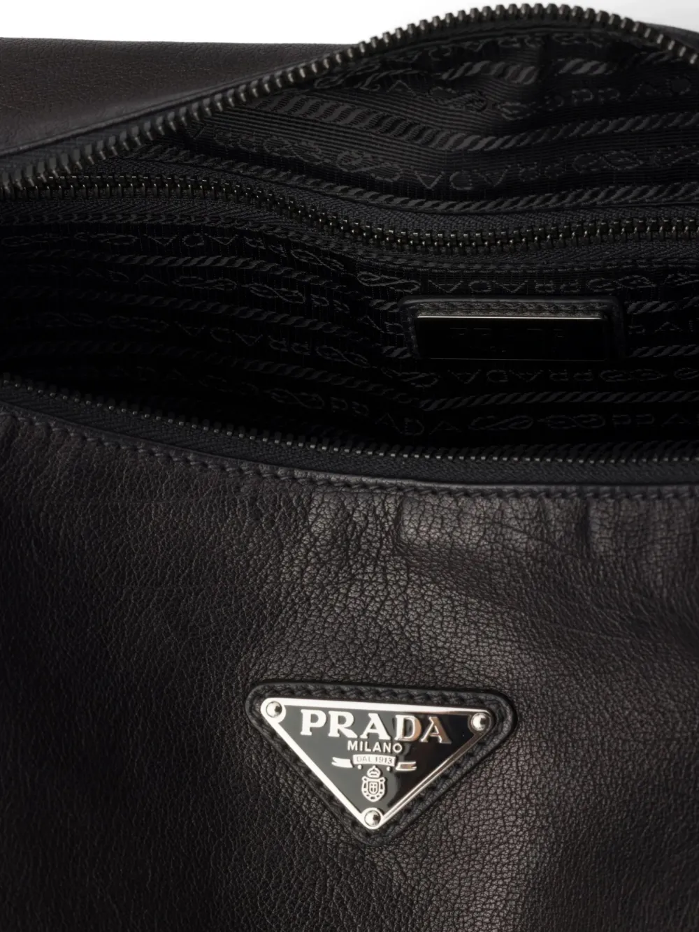 Prada Explore leren schoudertas Zwart
