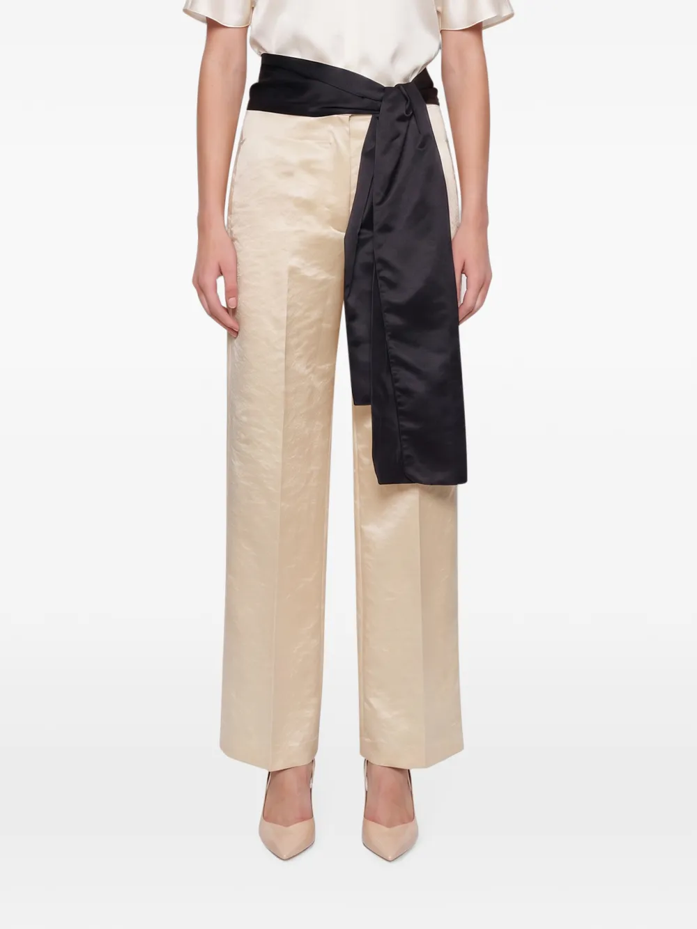 Forte Bias straight broek met gestrikte taille en satijnen afwerking Beige