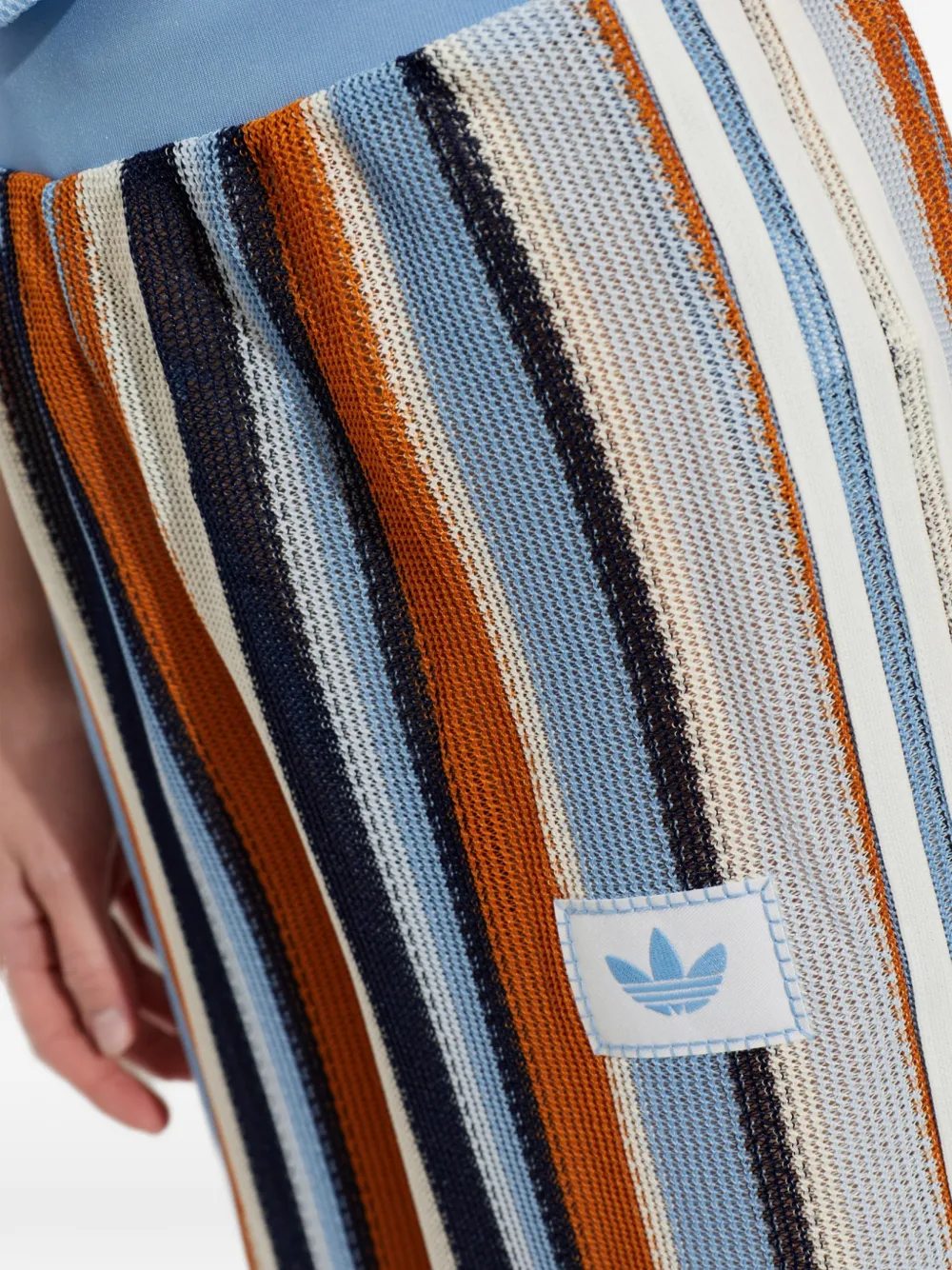 adidas Firebird Summer Glow gestreepte broek met logopatch Blauw