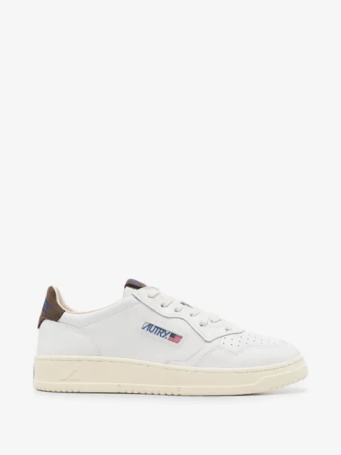Autry Medalist low sneakers in white leather and chocolate chip suede