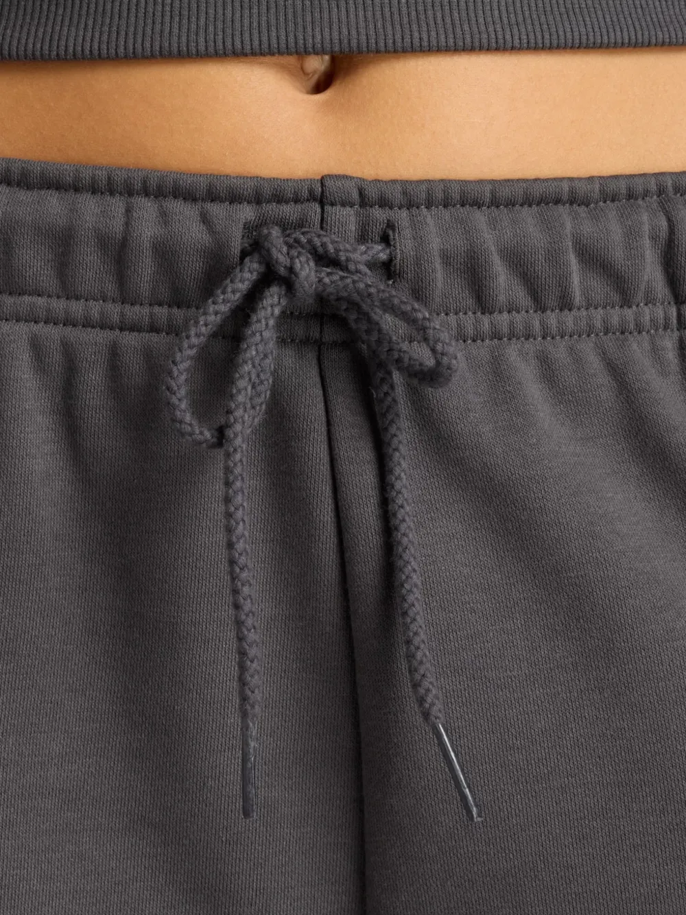 New Balance Trackside French Terry shorts Grijs