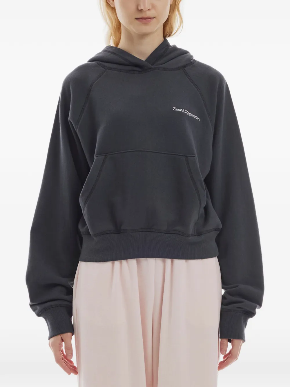 Rest&recreation Zig-zag Stitch Cropped Hoodie In Gray