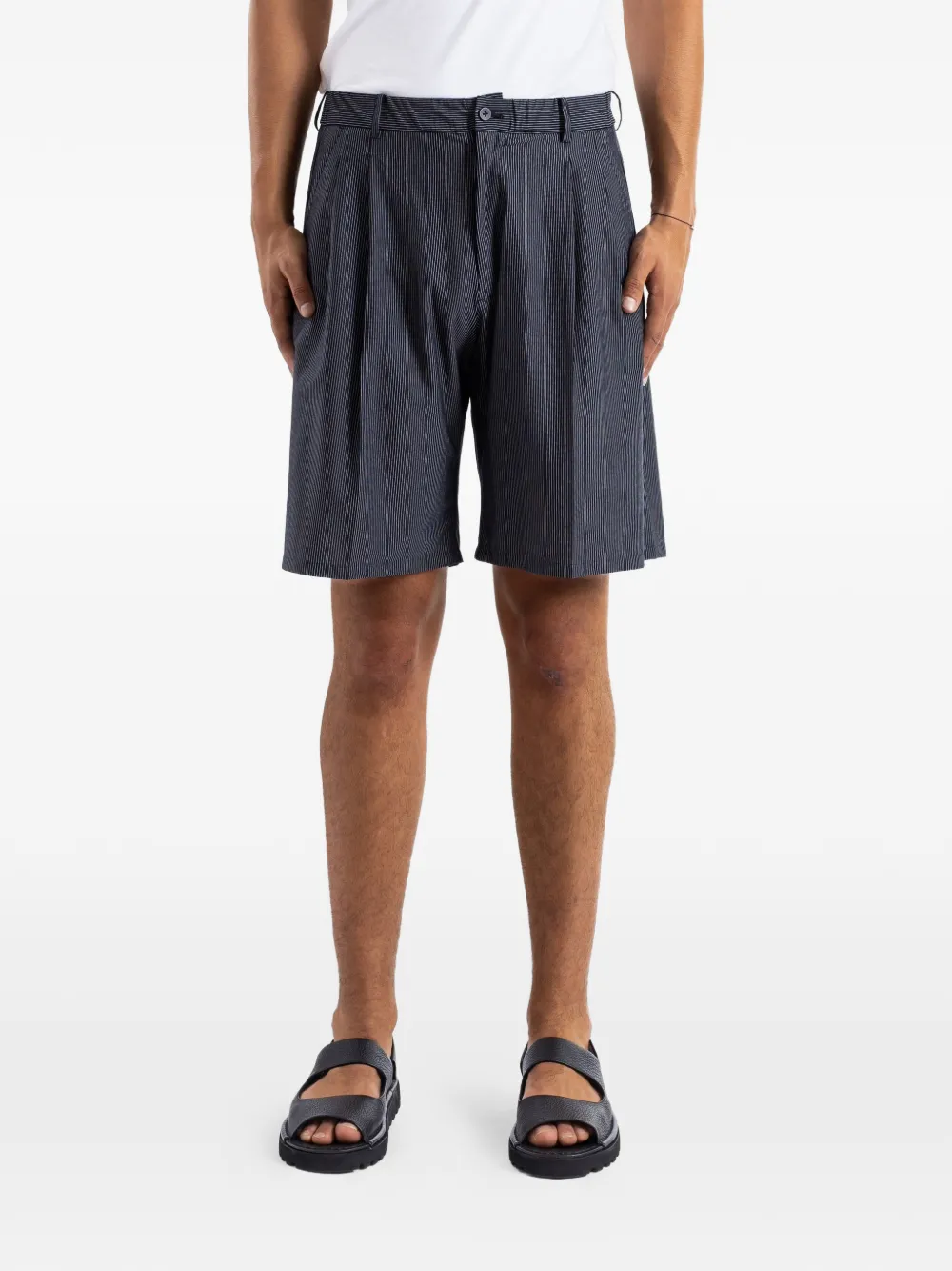 KANEMASA PHIL stripe-print pleated shorts - Nero