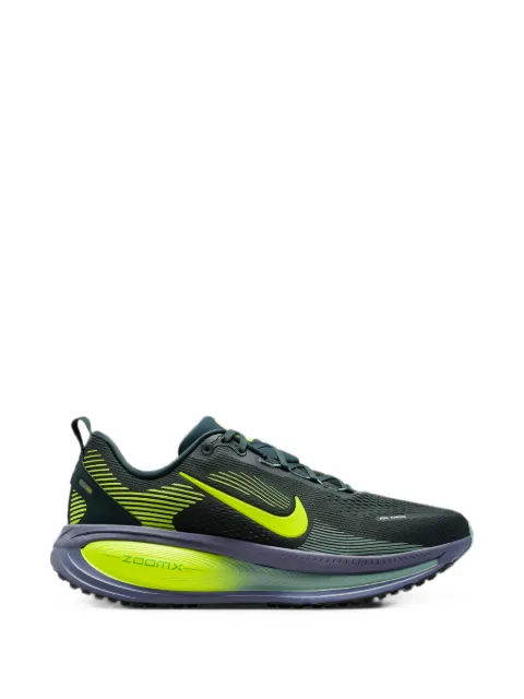 Nike Vomero 18 sneakers