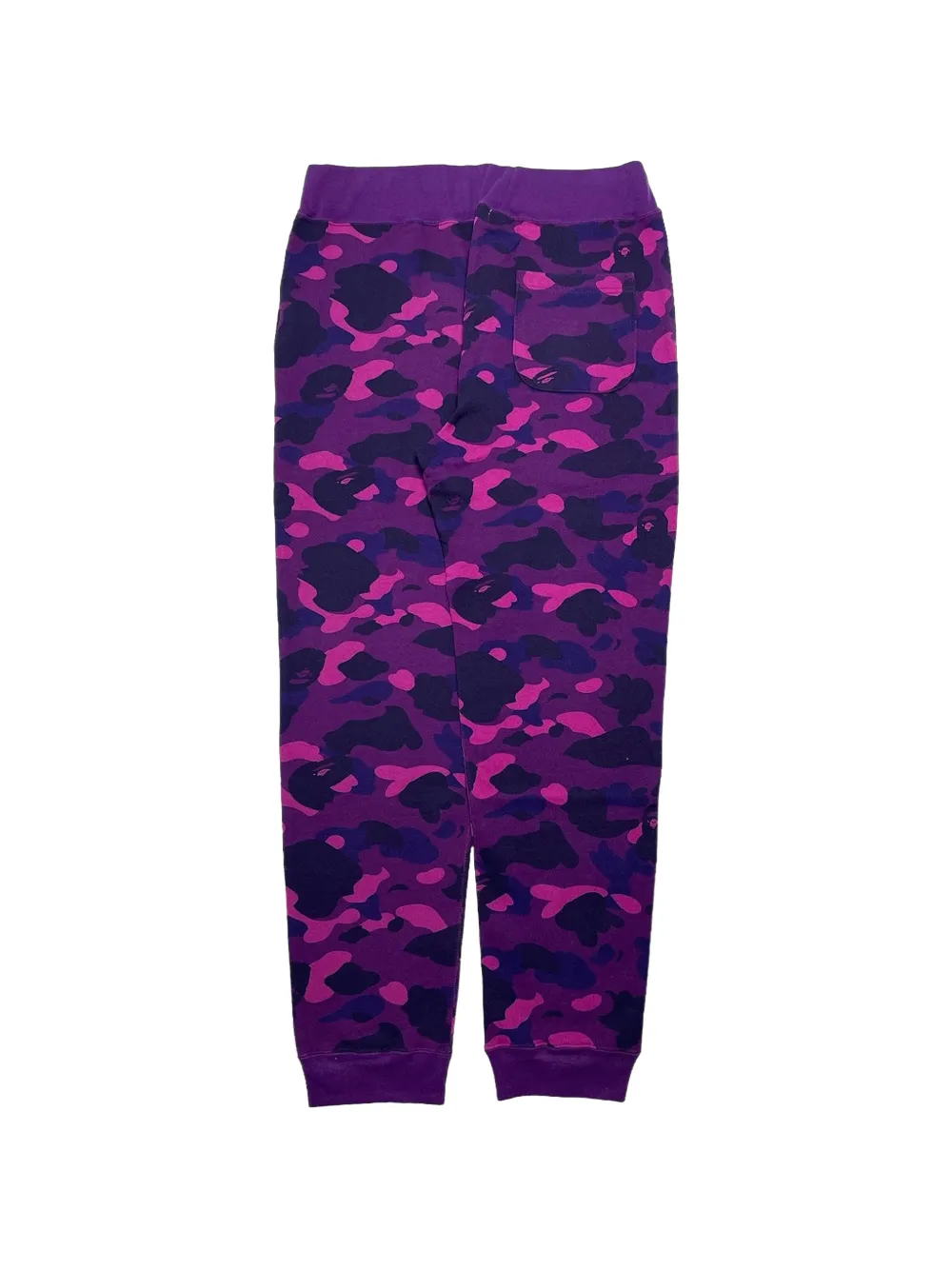 A BATHING APE Trainingsbroek met camouflageprint Paars