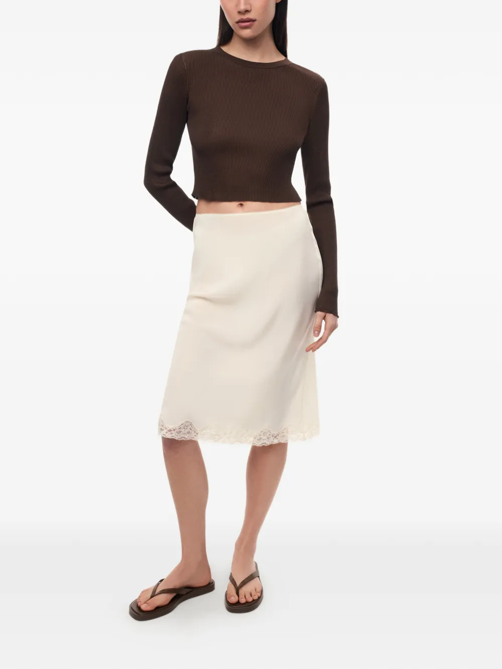 12 STOREEZ Lattice ribgebreide cropped trui Bruin