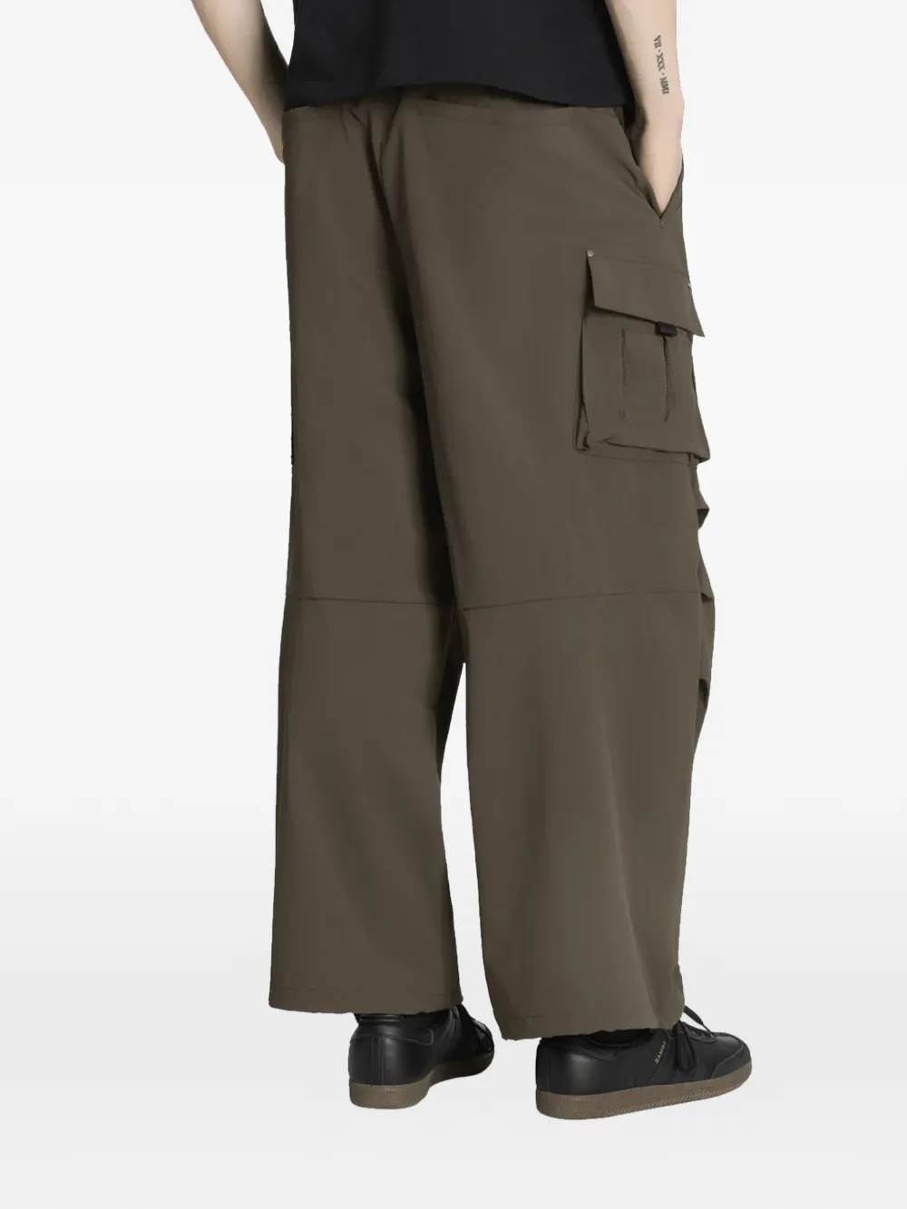 adidas Geplooide cargo broek Groen