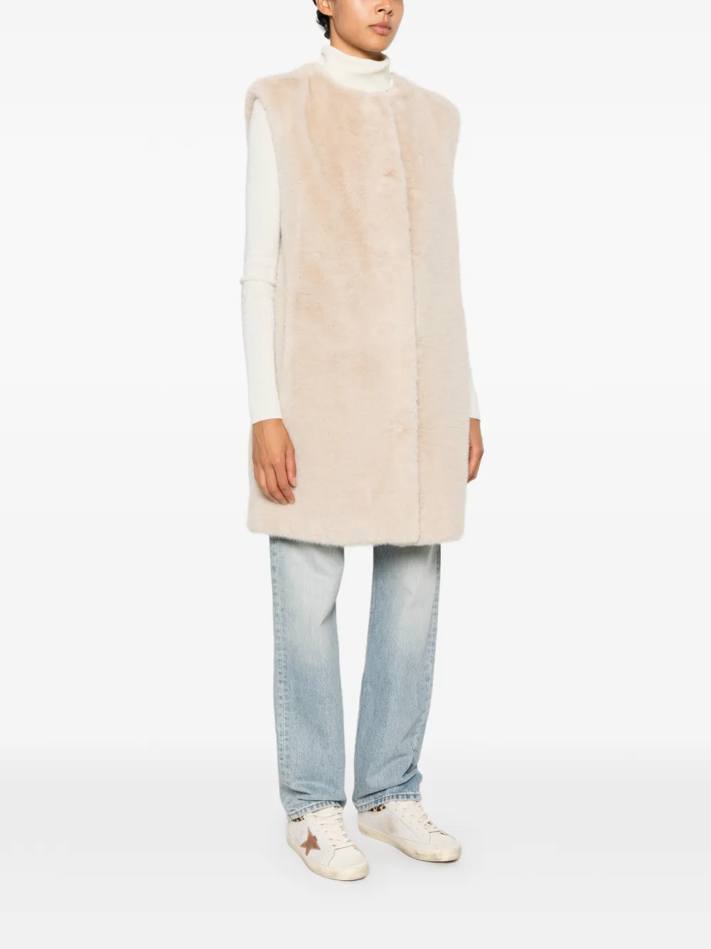 Herno Bodywarmer van imitatiebont Beige