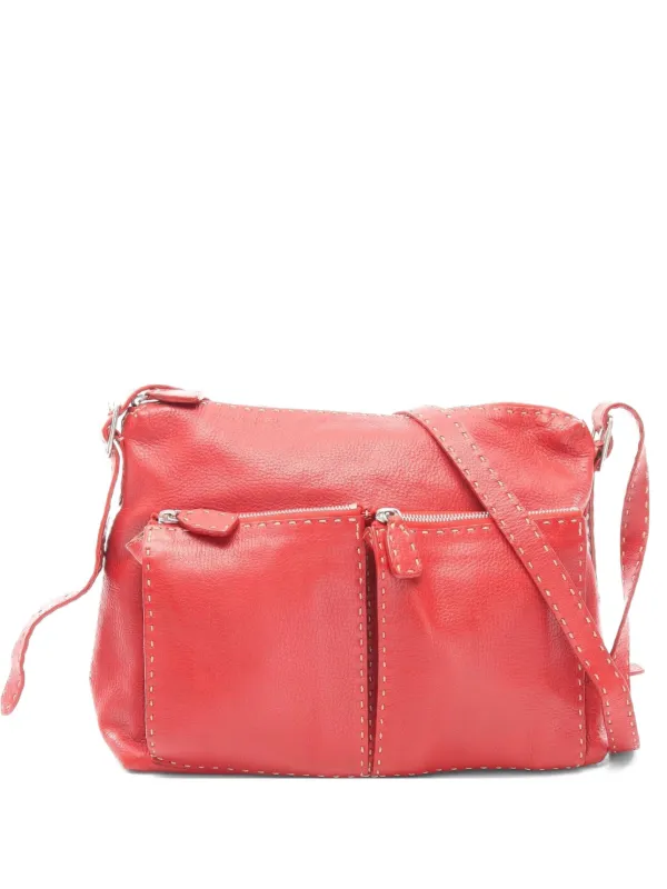 Fendi Pre-owned 2000s Selleria Leather Shoulder Bag in Red