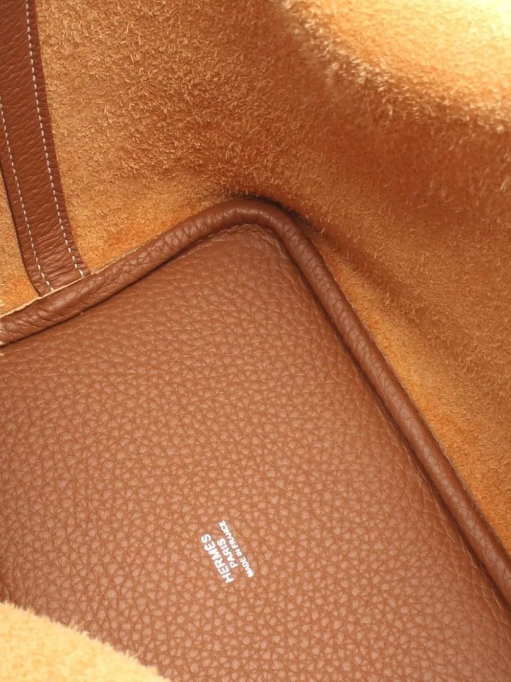 Hermès Pre-owned 2023 Picotin Lock PM Handbag in Brown, view 3