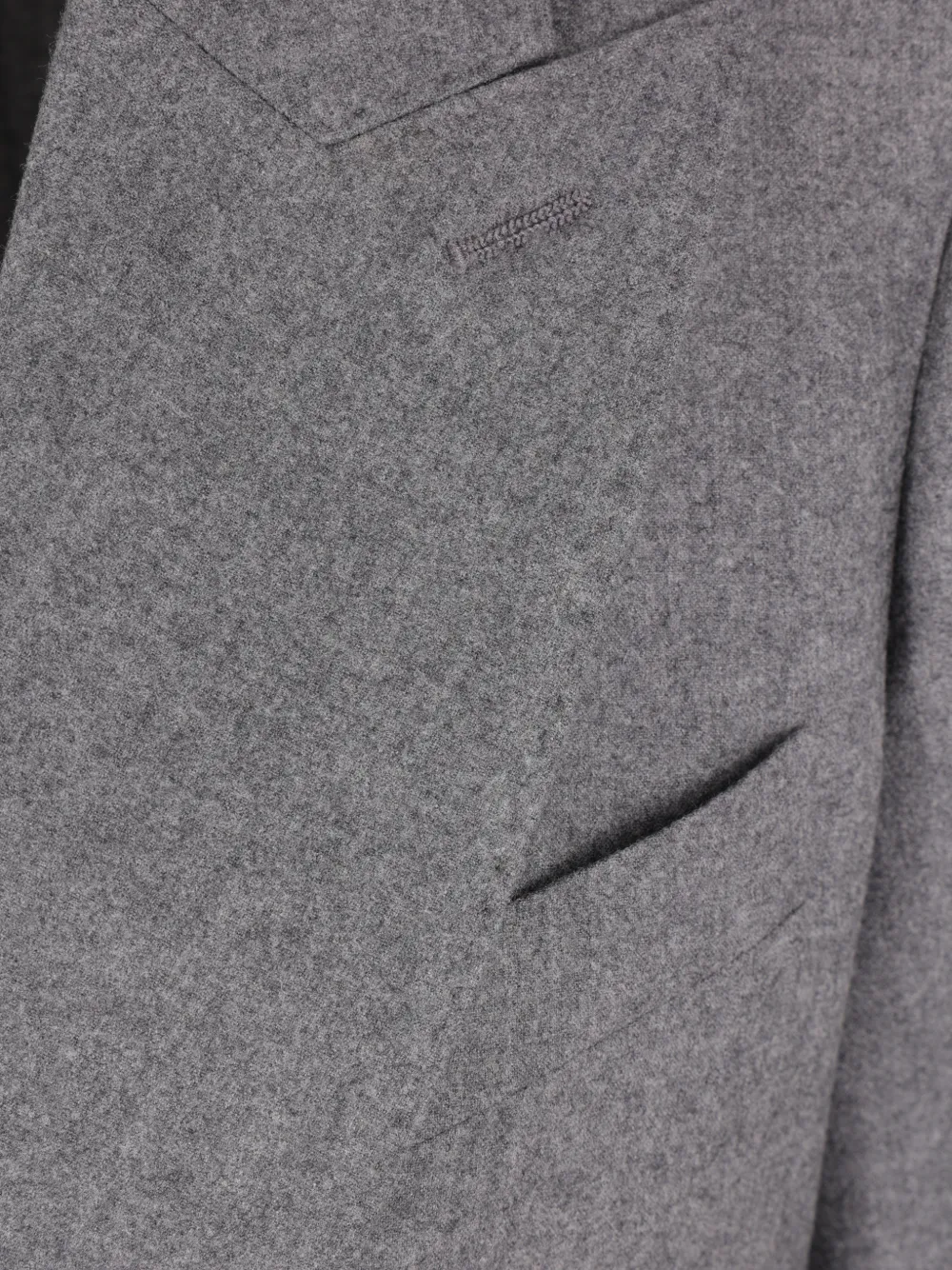 Max Mara Blazer met dubbele rij knopen en puntige revers Grijs
