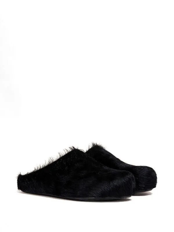 Marni フスベット カーフヘア ミュール | ブラック | FARFETCH JP