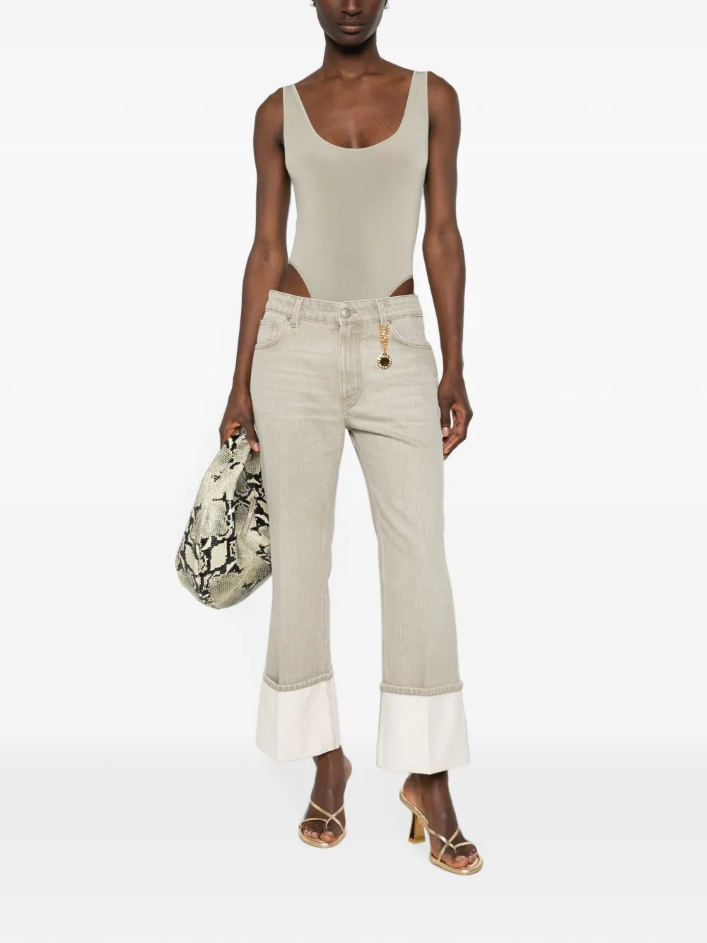 Stella McCartney chain-detail turn-up cropped denim jeans - Nude