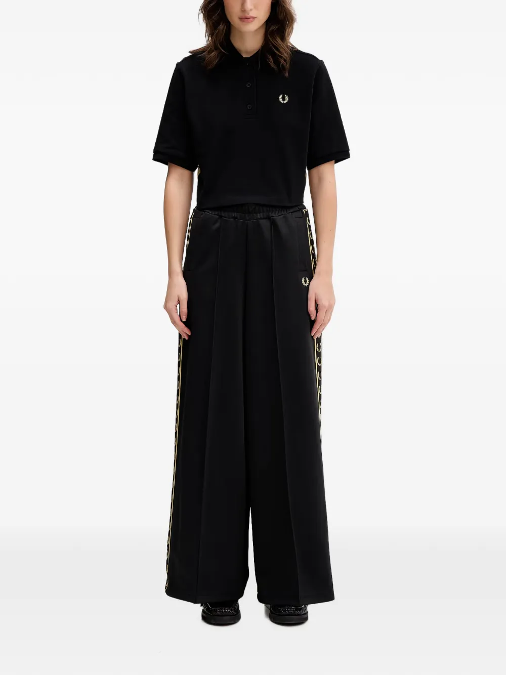 Fred Perry logo-embroidered cropped polo top - Nero