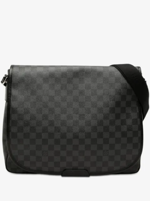 Louis Vuitton Pre-Owned 2009 Damier Graphite Daniel GM crossbody bag
