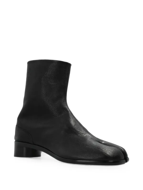 Maison Margiela Tabi Leather Ankle Boots | Black | FARFETCH