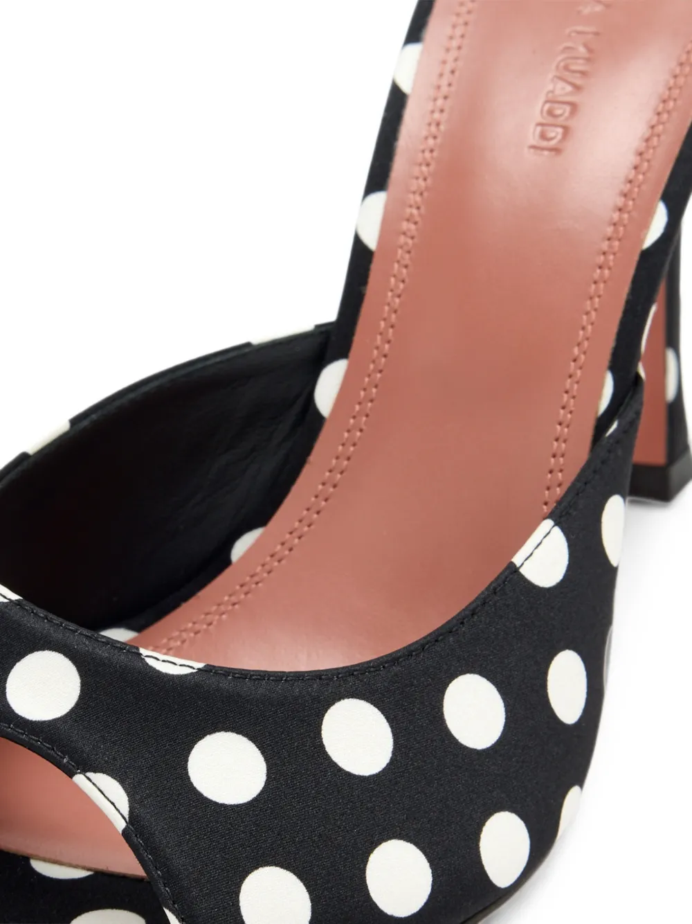 Amina Muaddi Alexa satijnen sandalen met stippen Zwart