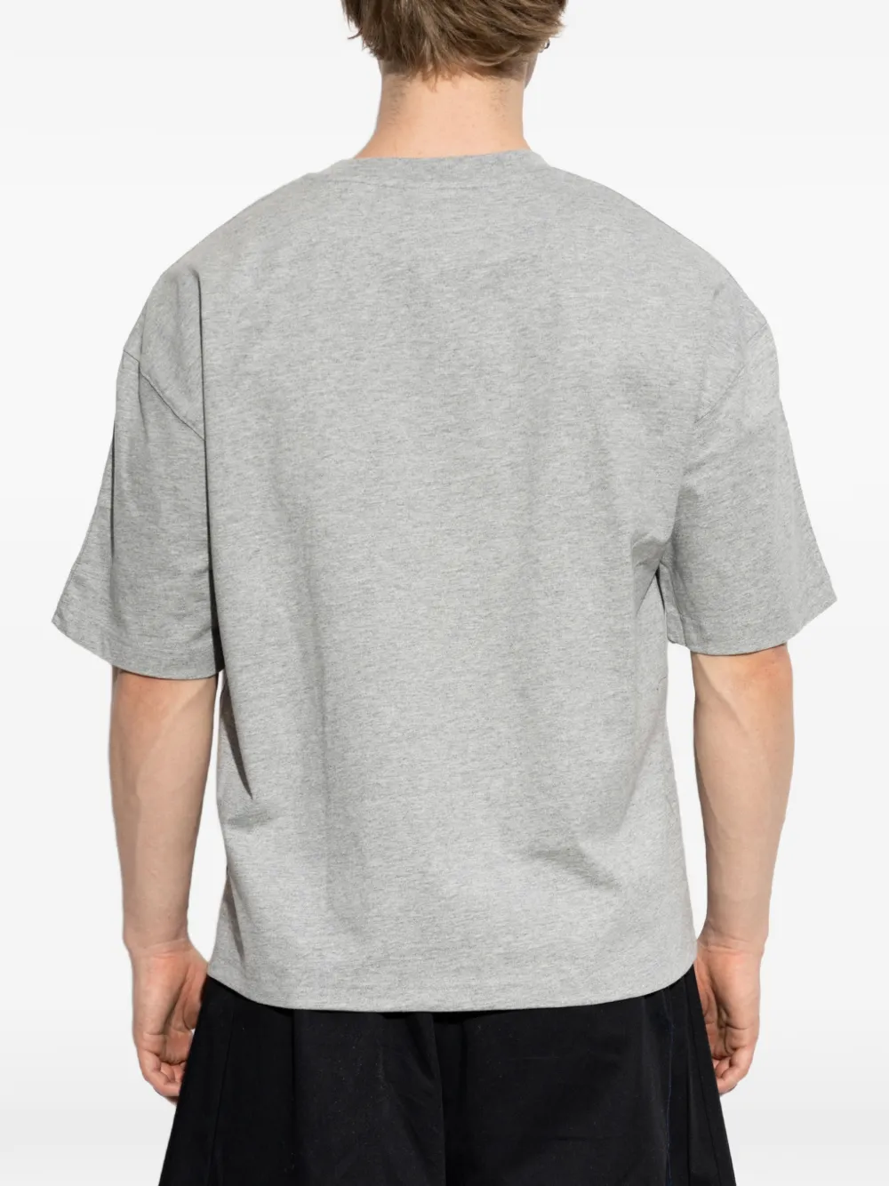 adidas T-shirt met geborduurd logo Grijs