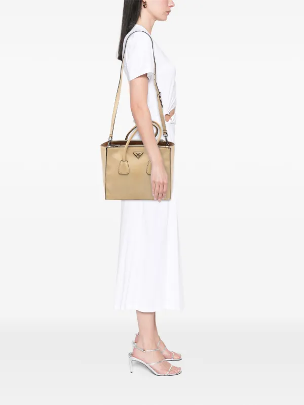 Prada Pre-Owned 2010-2026 Glace Calf Twin Pocket Double Handle