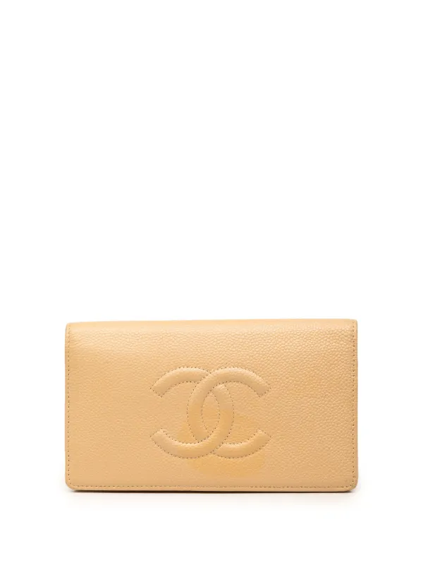 Chanel Pre-owned 2011 CC Caviar Bifold Wallet Long Wallets in Neutrals