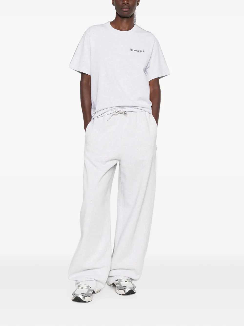 Sporty & Rich Fema T-shirt met logo-print Grijs