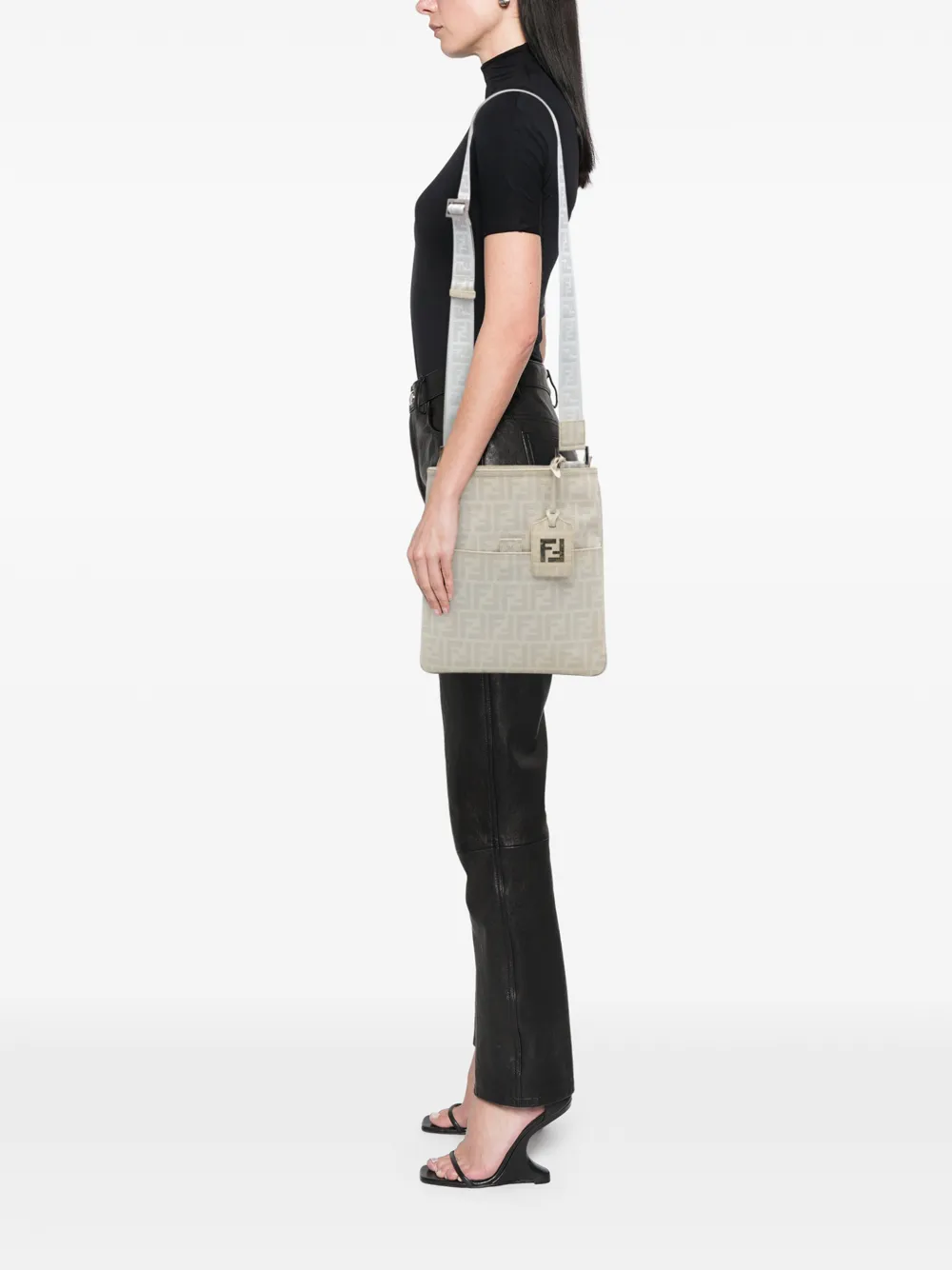 Fendi Pre-owned 2000-2010 Zucca Spalmati Crossbody Bag in Neutrals, view 2